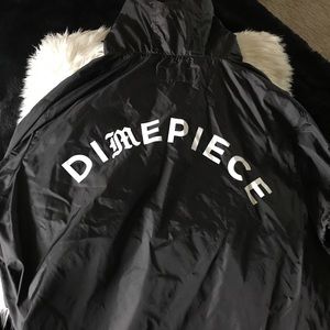 Dimepiece black windbreaker